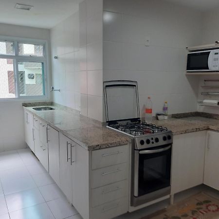 Apartamento Acolhedor Na Praia Do Forte Кабо Фрио Екстериор снимка